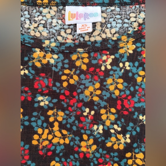 Floral Print Top - Picture 3 of 5